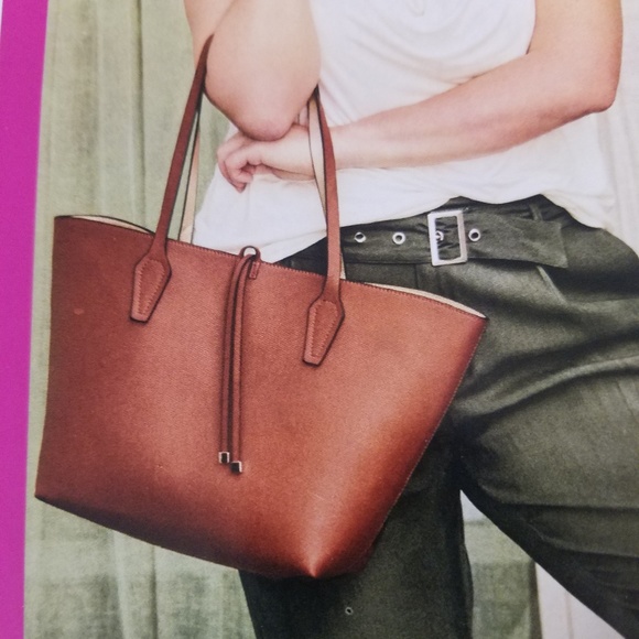 ROAMANS Handbags - ROAMANS 2 IN 1 TOTE